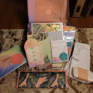Erin Condren Summer Surprise Box